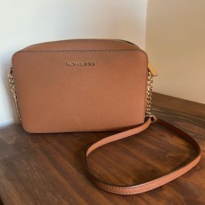 Michael Kors crossbody